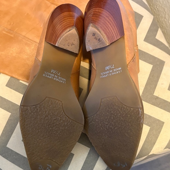 Tan color Leather Cowboy Boots - Picture 3 of 5